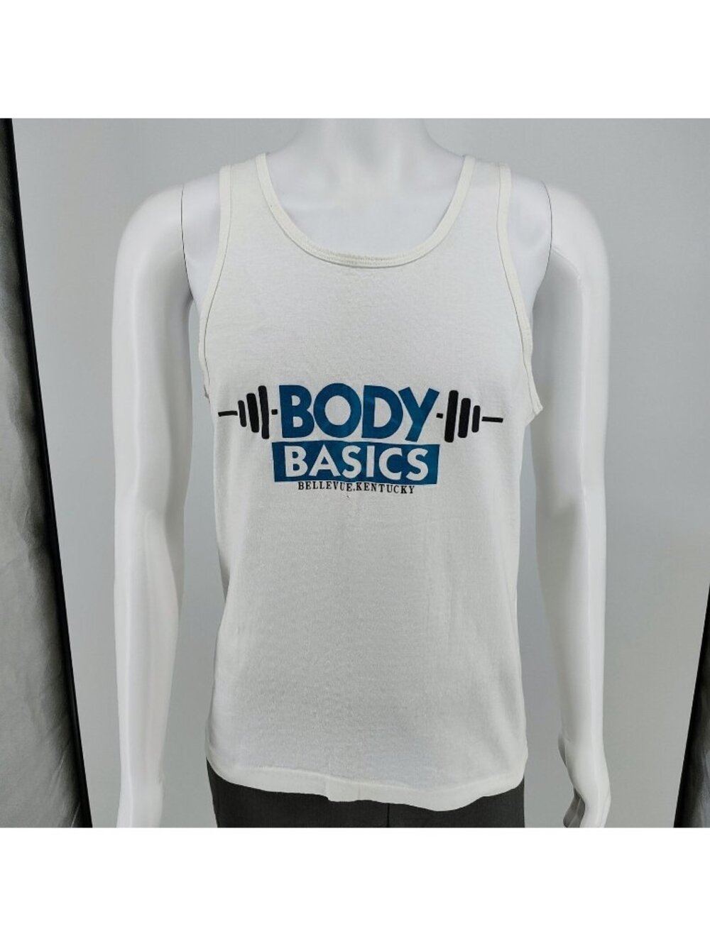 Vintage 1990s Made in USA "Body Basics Bellevue, Kentucky" White Tank Top (M)